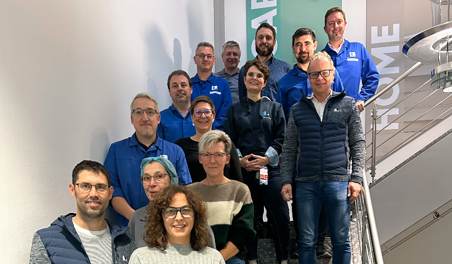 Herzlichen GlÃ¼ckwunsch und vielen Dank fÃ¼r die Treue!