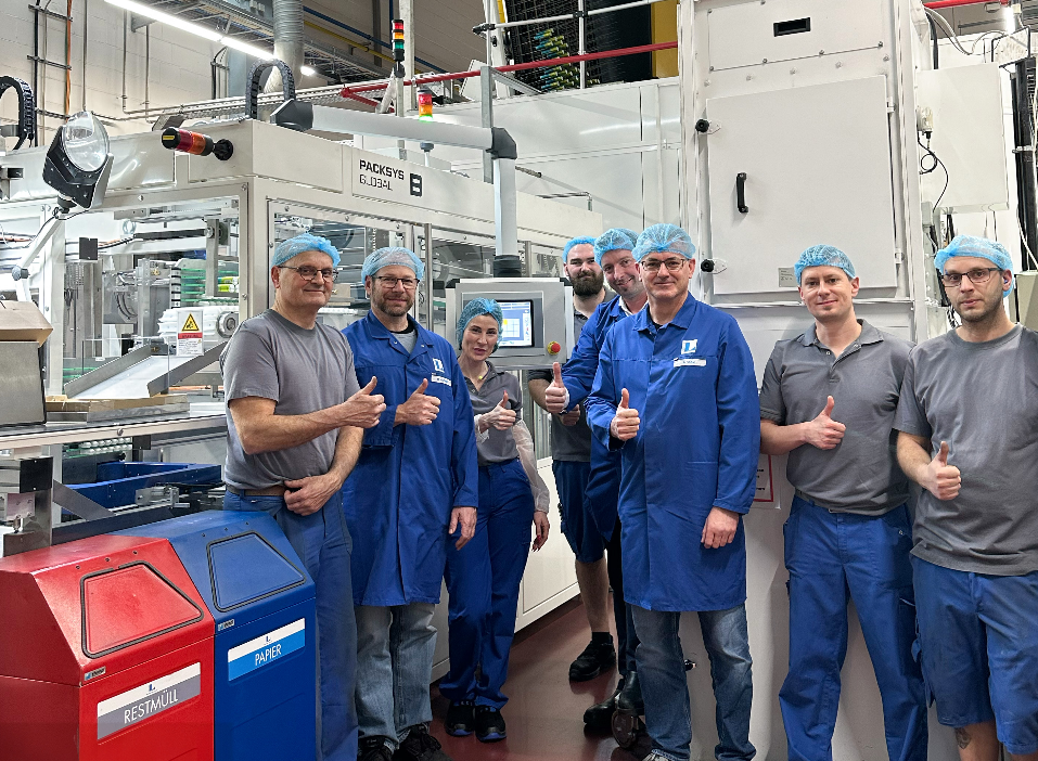 Dosenlinie 5: Der Fachbereich ist zufrieden – Die neue Packmaschine lÃ¤uft gut