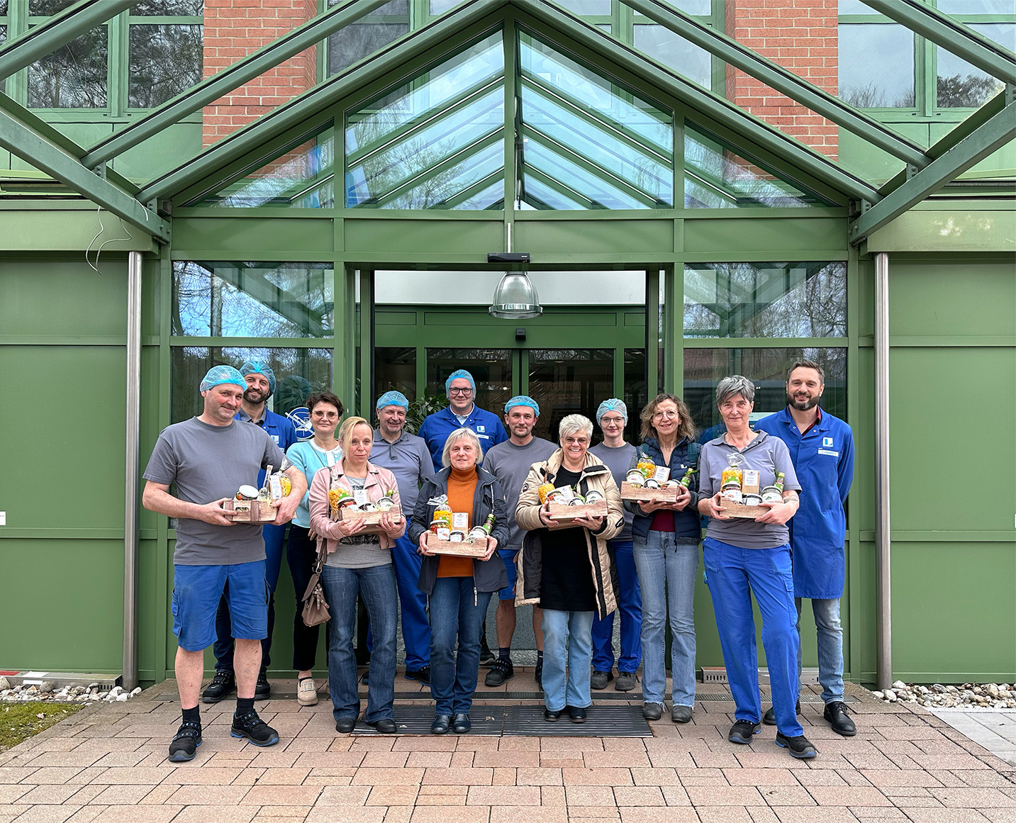 Herzlichen GlÃ¼ckwunsch und vielen Dank fÃ¼r eure Treue