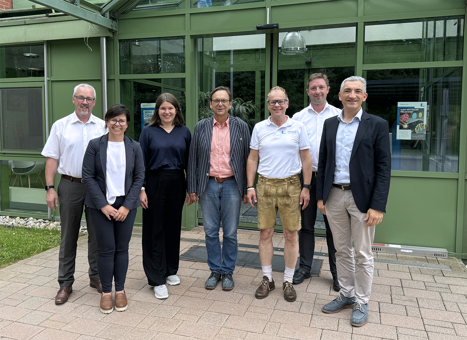 Betriebsbesichtigung bei einem der grÃ¶ÃŸten Arbeitgeber der Arberlandregion!