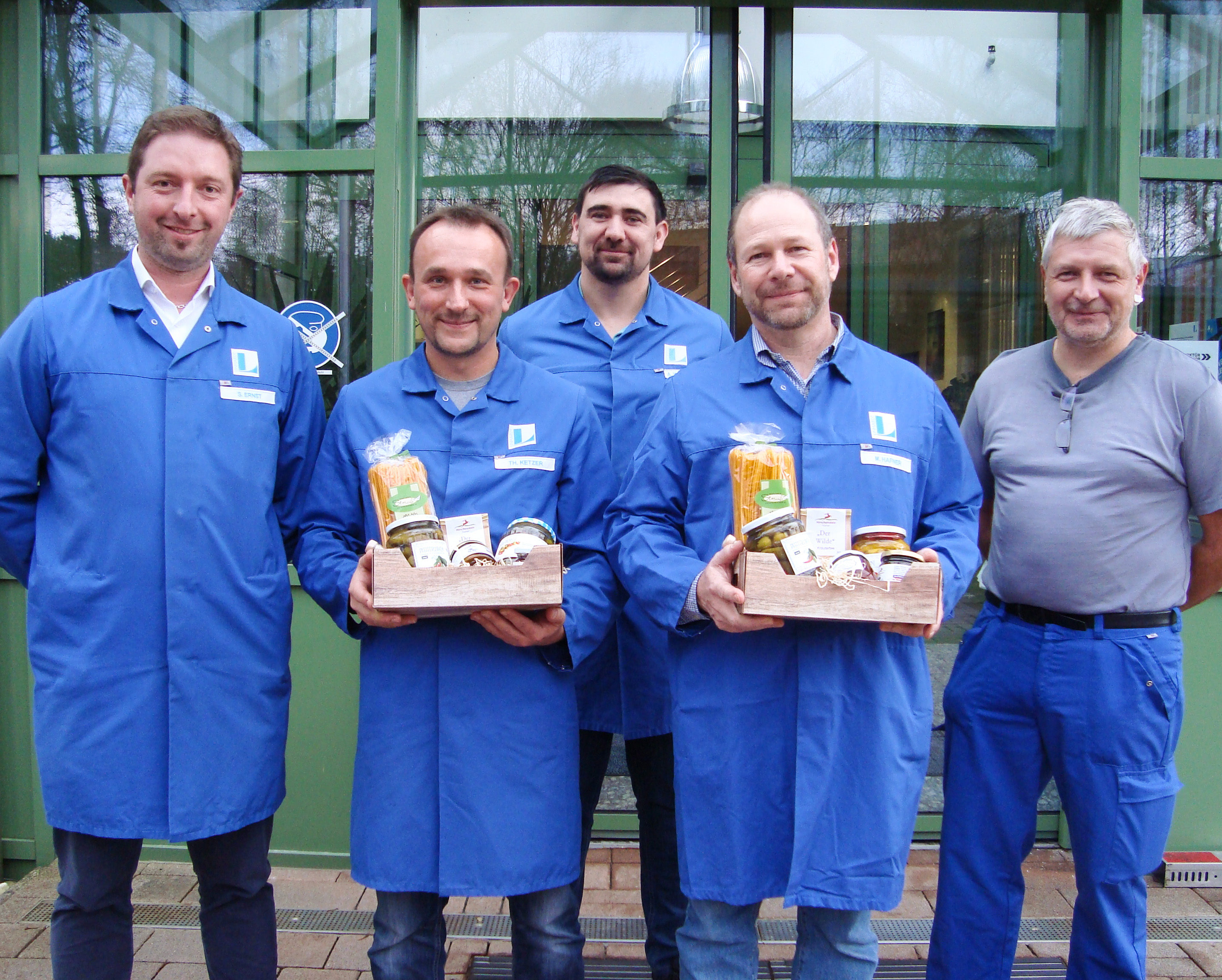 Herzlichen GlÃ¼ckwunsch und vielen Dank fÃ¼r die Treue!